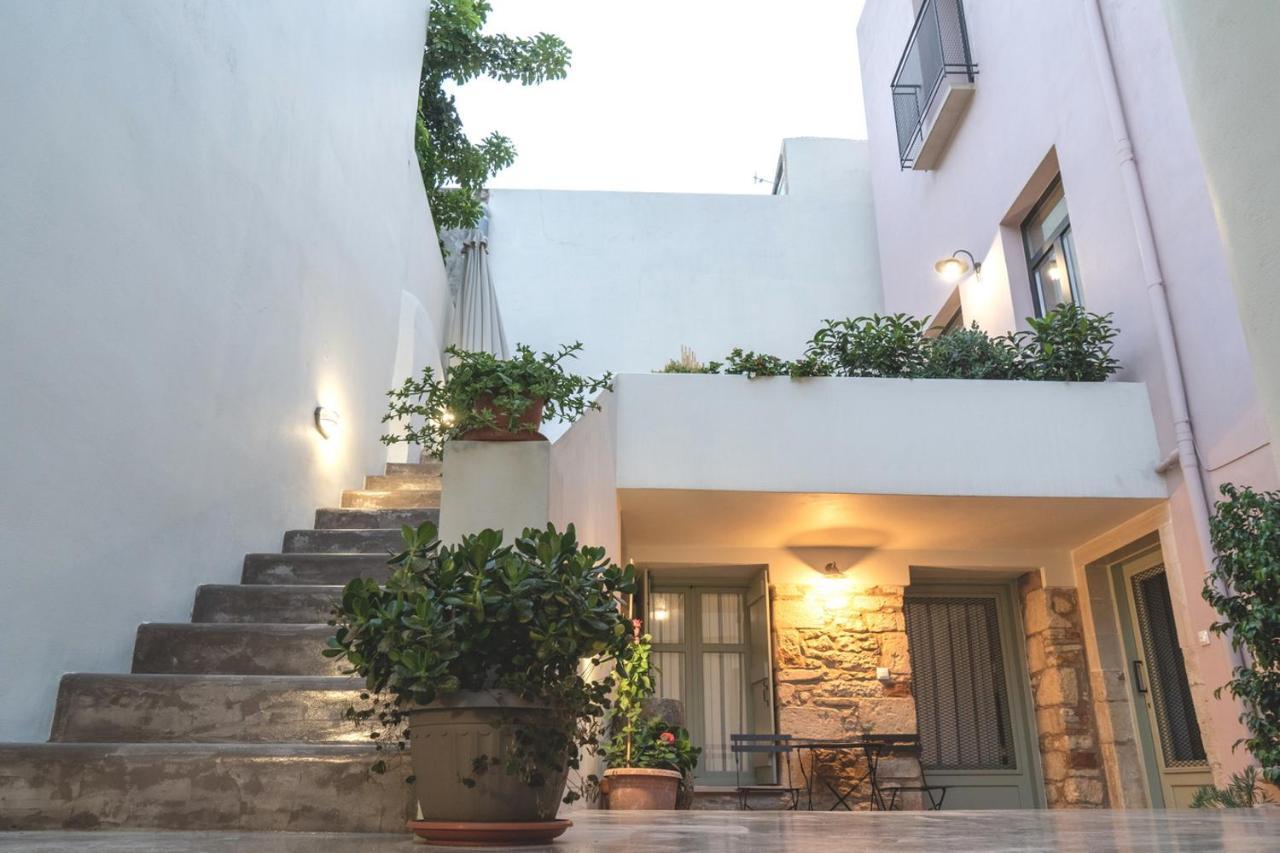 Quattro Domus 4-Historical Townhouse Apartment Ираклио Екстериор снимка