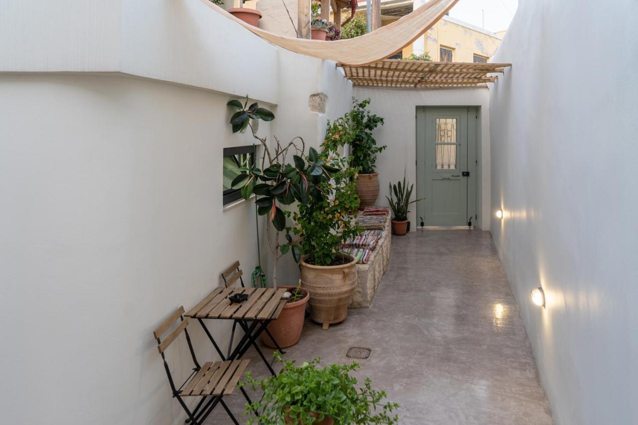 Quattro Domus 4-Historical Townhouse Apartment Ираклио Екстериор снимка
